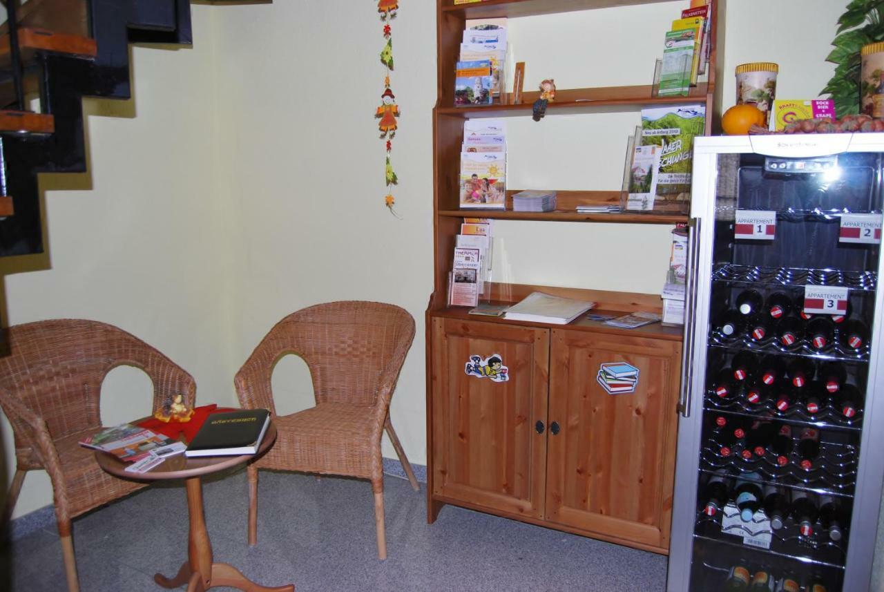 Appartementhaus Thermeneck Laa an der Thaya Ngoại thất bức ảnh